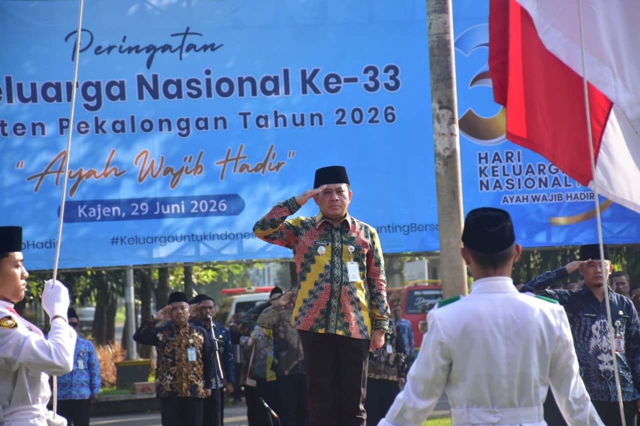 Peringati Harganas ke-33, Plt. Bupati Sukirman Tekankan Pentingnya Peran Ayah dalam Membangun Keluarga Berkualitas