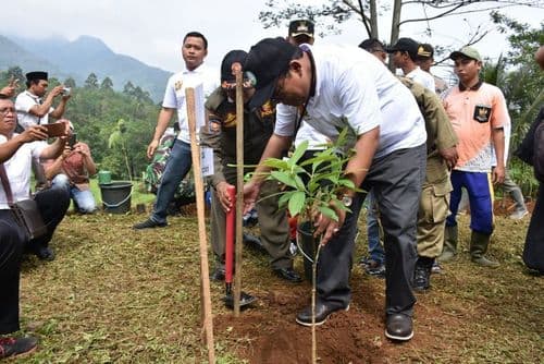 images/2020/berita/03/DSC_4089