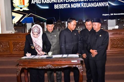 images/2024/berita/11/WhatsApp_Image_2024-12-01_at_073214