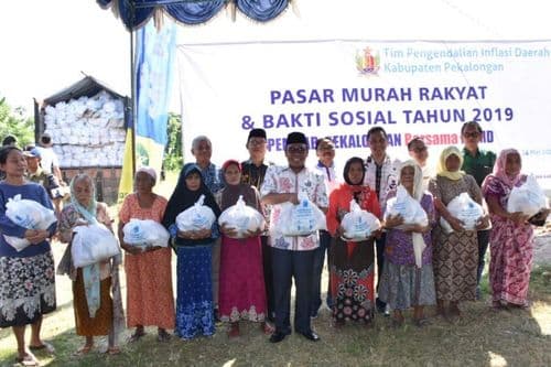 images/2019/berita/05/kertijayan-pasar_murah-6