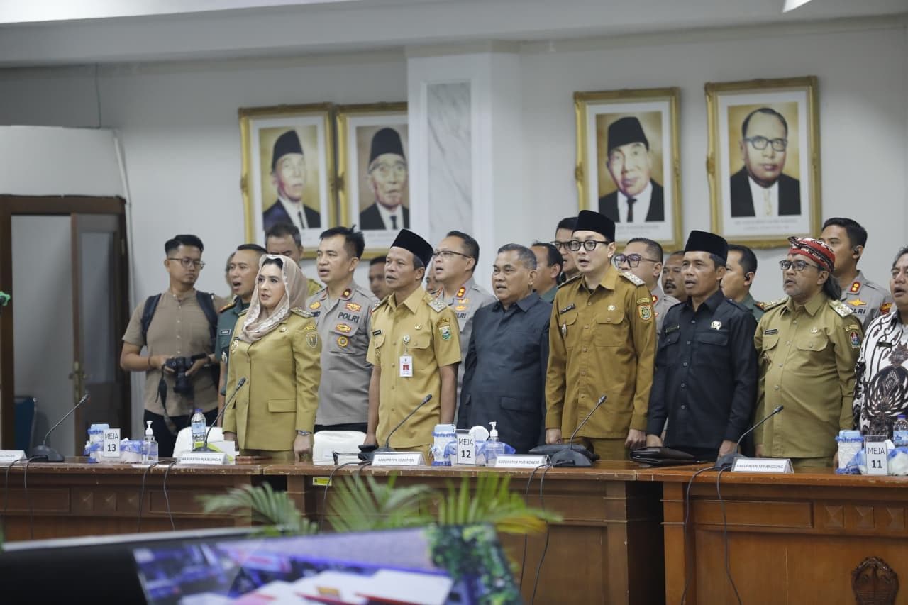 Rakor Pemprov Jateng Bahas Kondusifitas Nataru, Forkopimda Kabupaten Pekalongan Hadir Lengkap