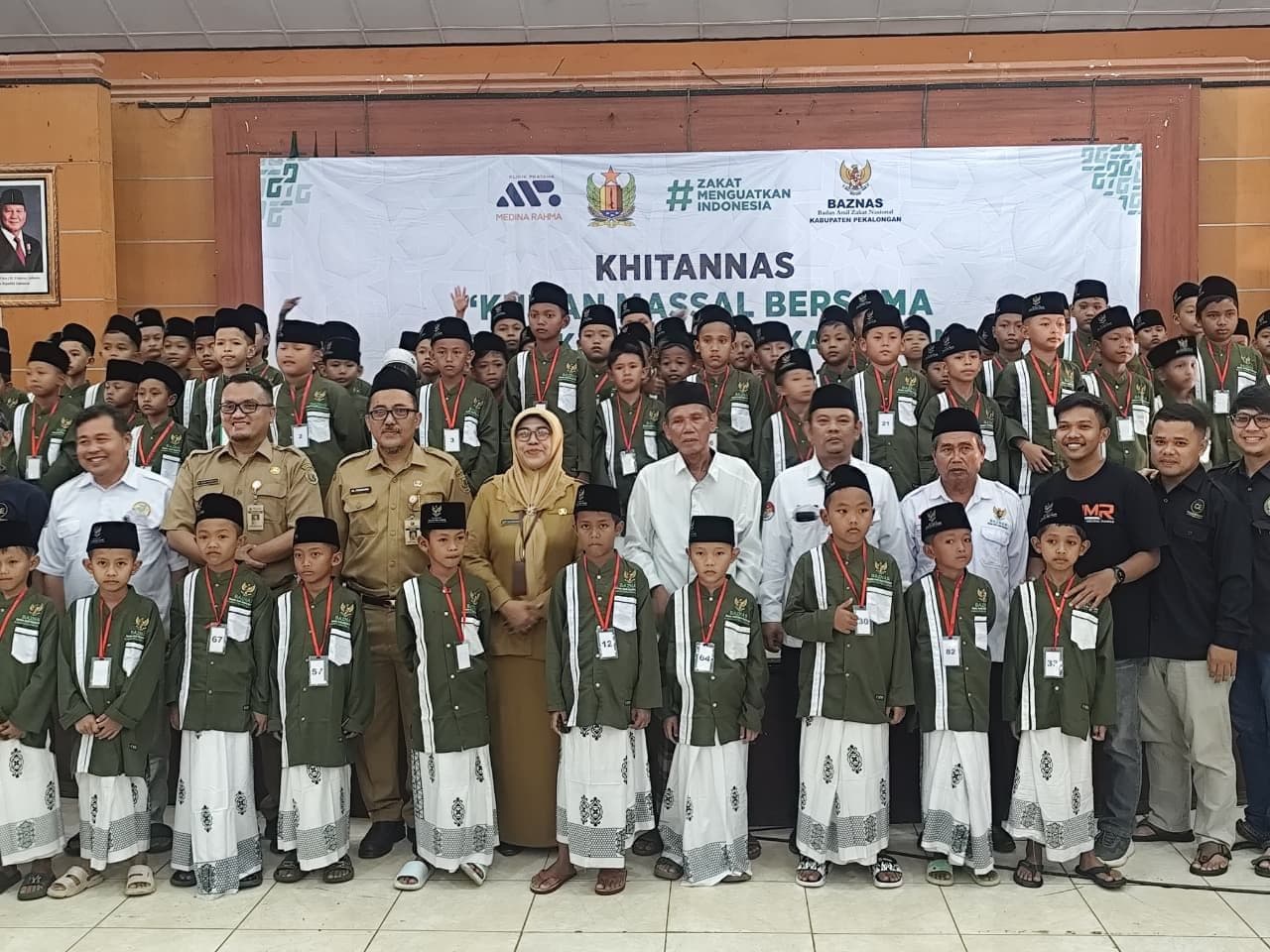 Ratusan Anak Ikuti Khitanan Massal BAZNAS Kabupaten Pekalongan dengan Metode “Tanpa Jarum Suntik”