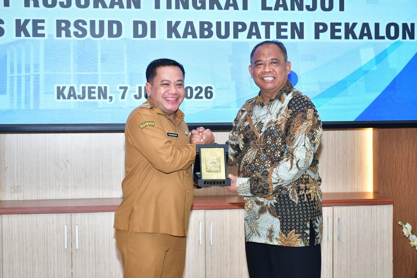 Pemkab Pekalongan Berbagi Pengalaman Pengelolaan Rujukan Kesehatan kepada Pemkab Sleman