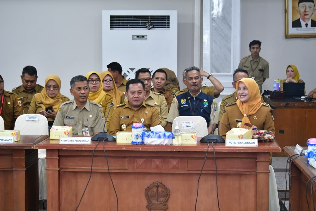 Plt. Bupati Sukirman Hadiri Pembinaan Gubernur Jateng, Perkuat Sinergi Jalankan Program Strategis Nasional